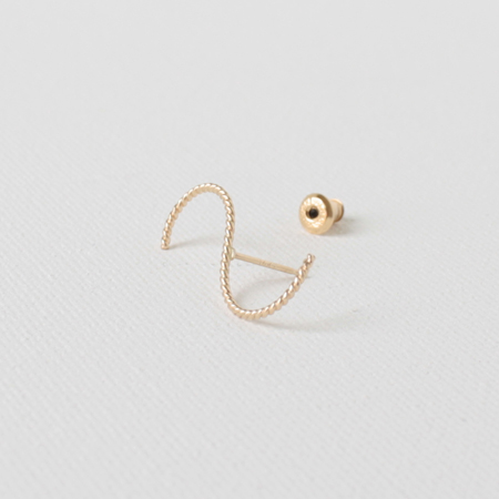 Wavy 14K Gold Earrings