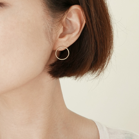 Medium Hoop 14K Gold Earrings