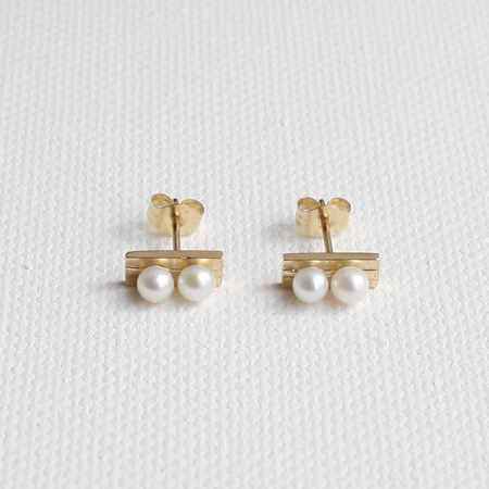 2/2 Pearls Line 14K Gold Earrings